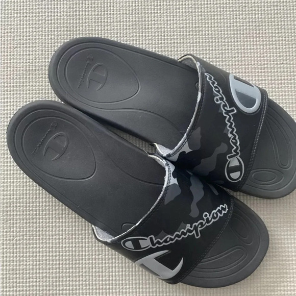 Champion Unisex Slide, Black, Camo Design Men's 11 Great Condition - Picture 5 of 8